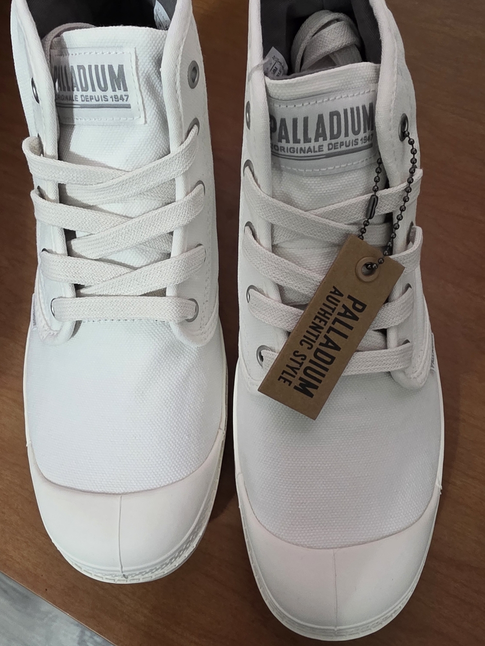 Palladium White Canvas High-Top Sneakers Womens 7.5 NIB